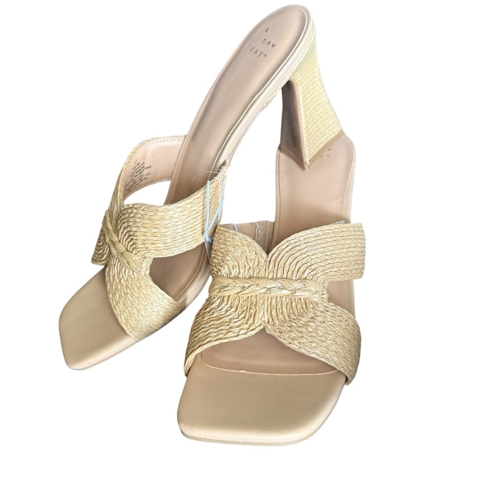 NWT A New Day woven tan tia mule block heels open toe slip on spring shoe